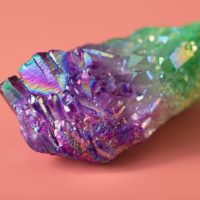 How to Do a Luster Test on Minerals