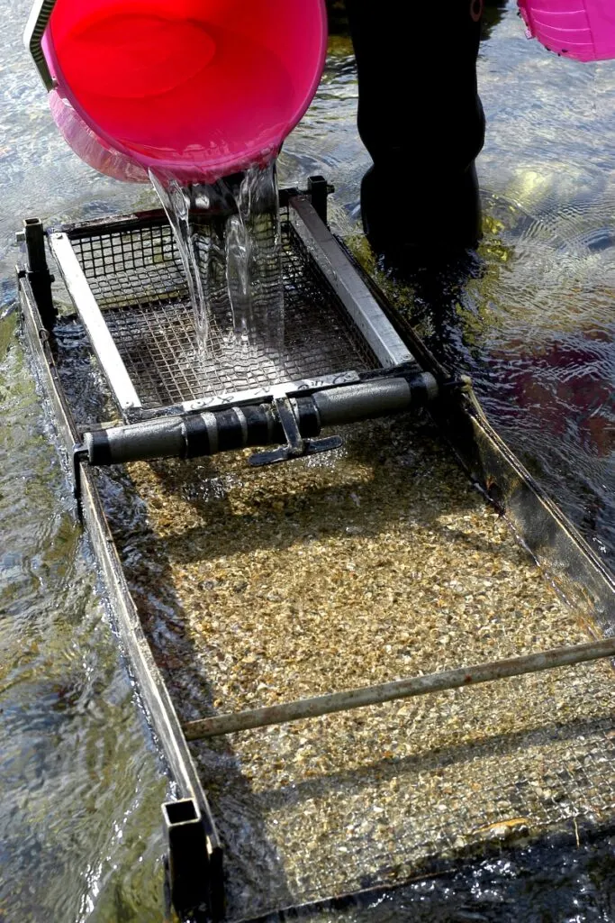 How Does A Gold Sluice Box Work