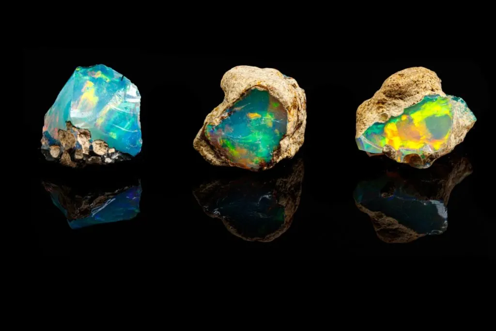 Differences between Opal and Opalite