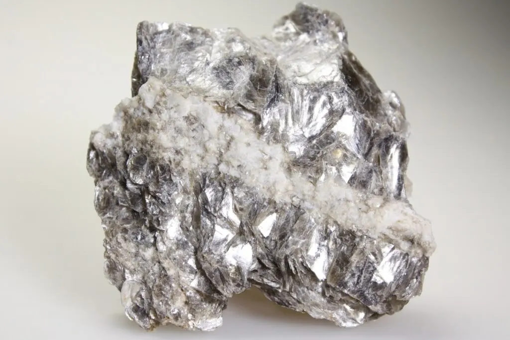 Where to Find Mica Rocks in the USA